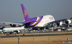 Thai A380-841 HS-TUF 到着 