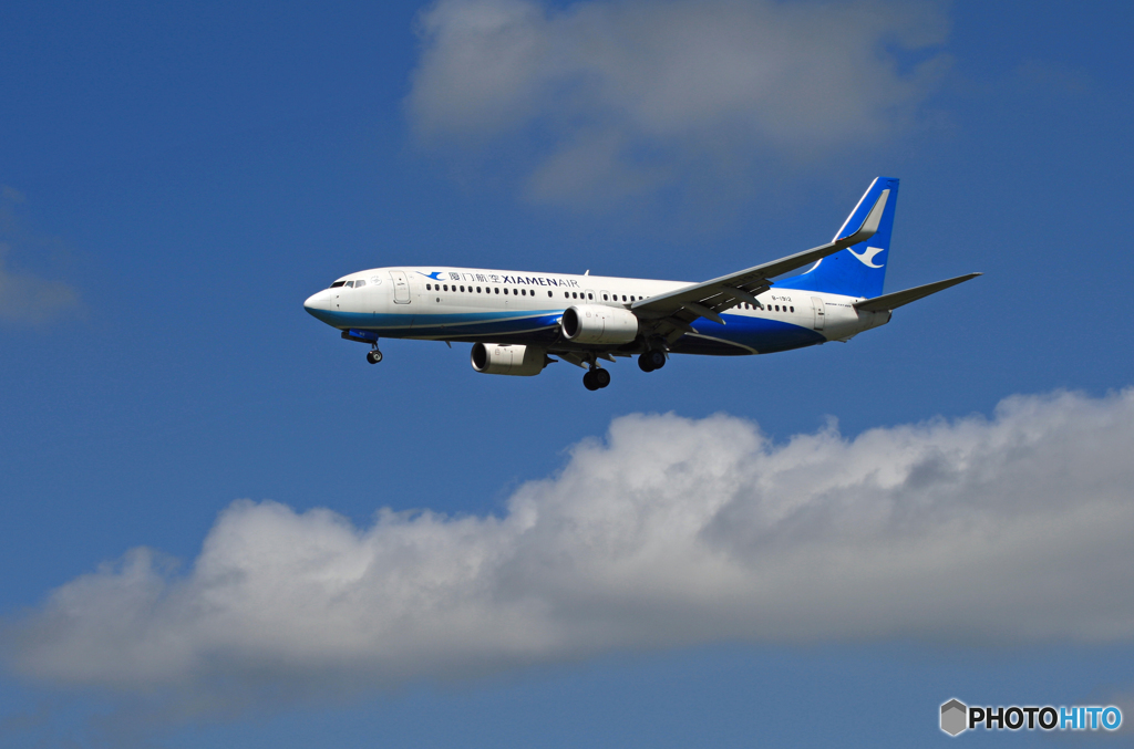「青空」 Xiamen 737-800 B-1912