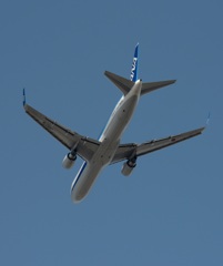 離陸 ANA 767-381 ｳｲﾝｸﾞ付