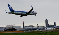 着陸（41）ANA 767-300ER 