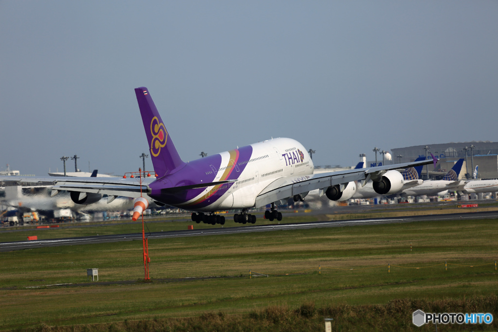 Thai A380-841 HS-TUF 着陸 