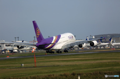 Thai A380-841 HS-TUF 着陸 