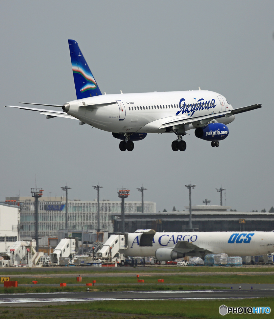 ✈yakutia aero Suhoi 100-95B RA-89012☮