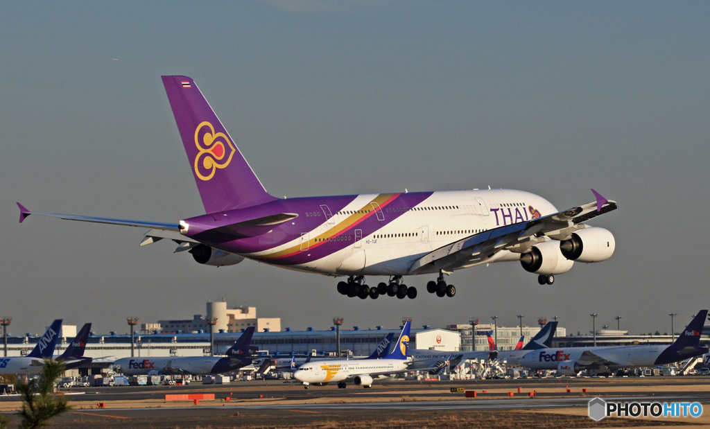 Thai A380-841 HS-TUE 着陸 