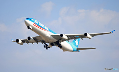飛び立ち　Air Tahiti Nui A340-313