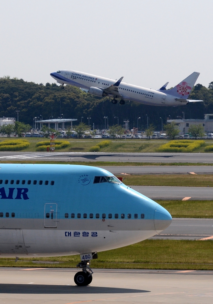 飛び立ち（107）CHINA AIR 737-800　