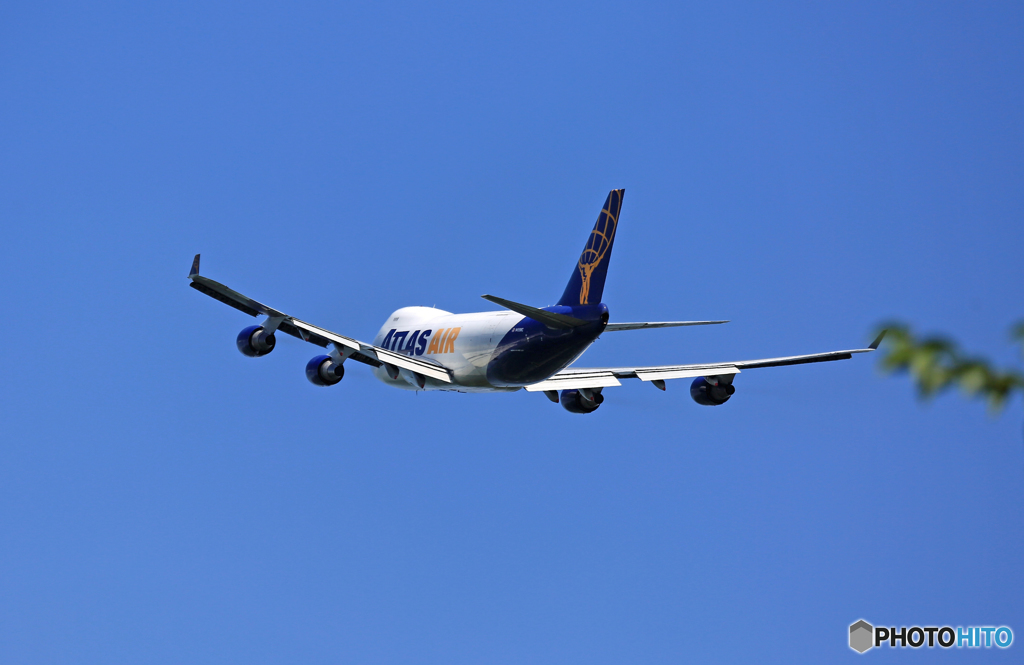 出発 ATLAS 747-47UF N499MC