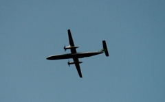 離陸（28-1）Bombardier　DHC-8-400 [a]　