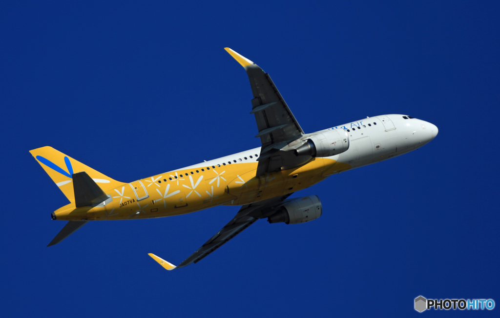 離陸  Vanilla A320-214 JA07VA