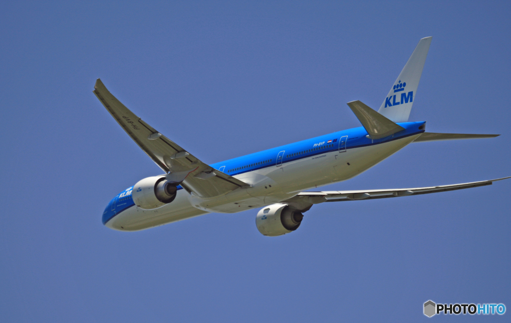 飛行 KLM 777-306 PH-BVP