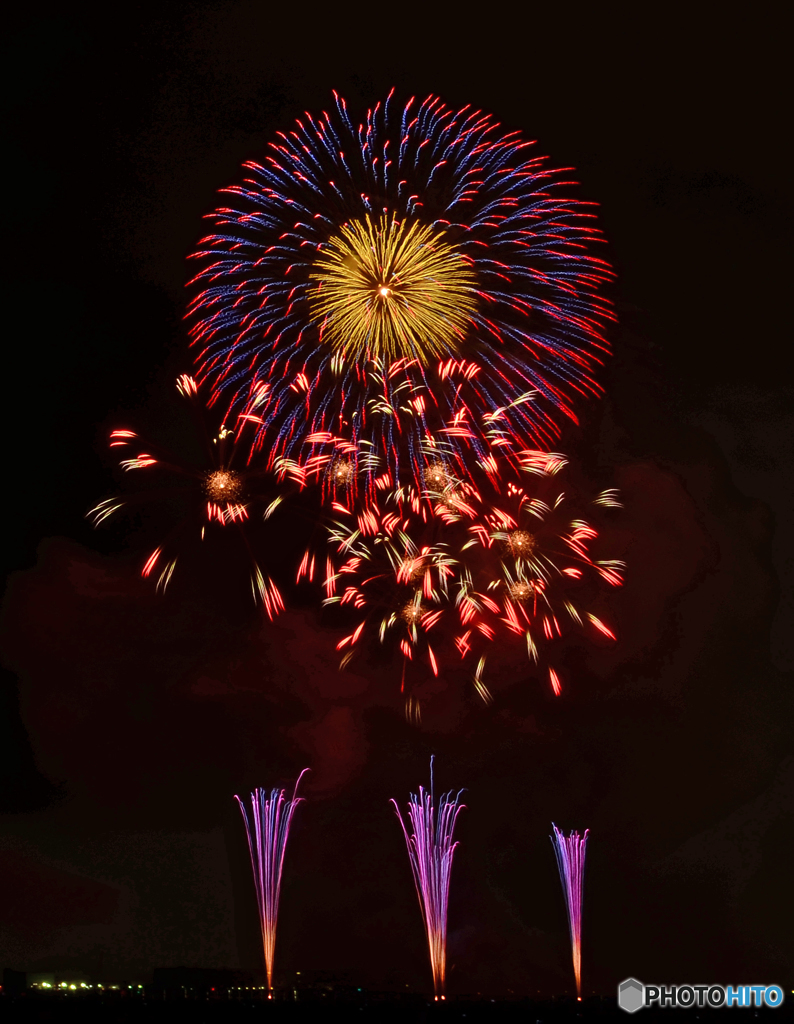 ☮休憩ﾀｲﾑ(382)  ビーチ花火（2）