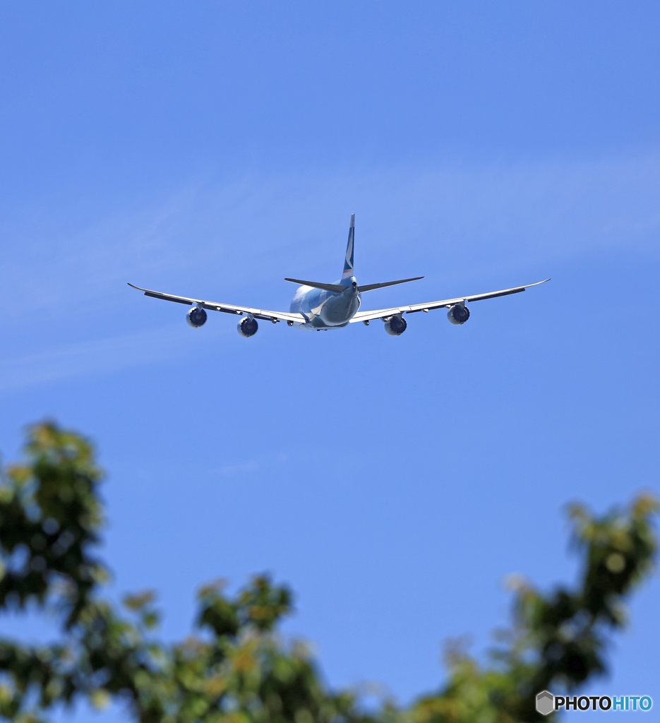 飛び立ち　Cathay 747-867F B-LJA