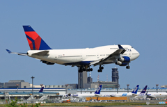 DELTA 747-400 N667US/ジャンボ保存委員会