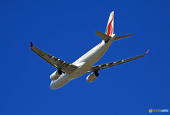 「青空」 SriLankan A330-243 4R-ALJ飛び立ち
