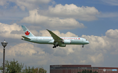 「雲」Air Canada 787-8 C-GHQQ