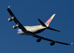 離陸（474）CHINA 747-400