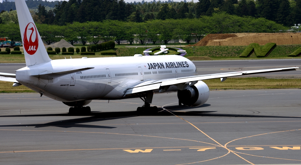 JAL 777-300 ﾅﾅﾒ