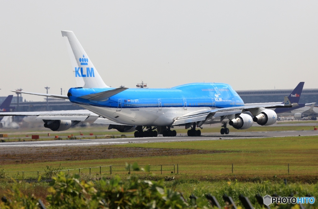 飛び立ち　KLM 747-400 