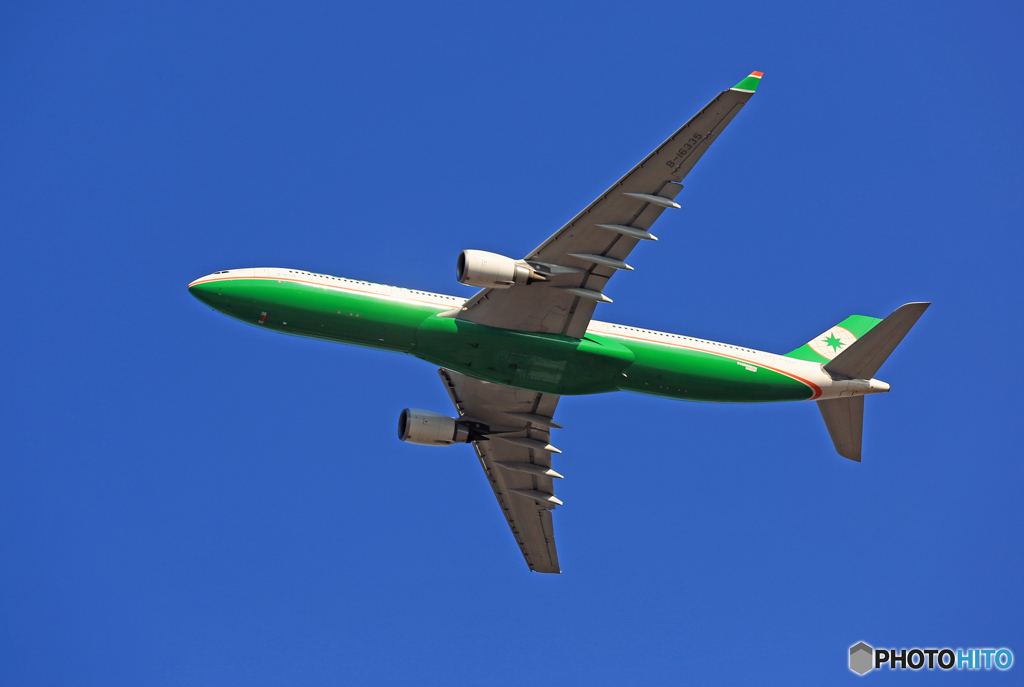 ☀EVA A330-202 B-16335飛び立ち