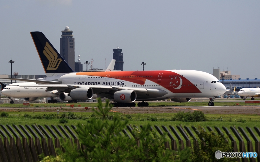シンガポール建国50周年・特別塗装A380-841 