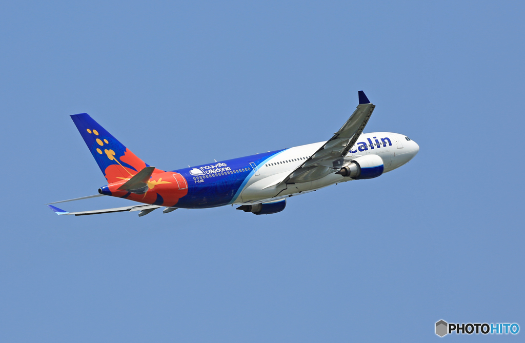 出発 Air Calin A330-202 F-OJSE