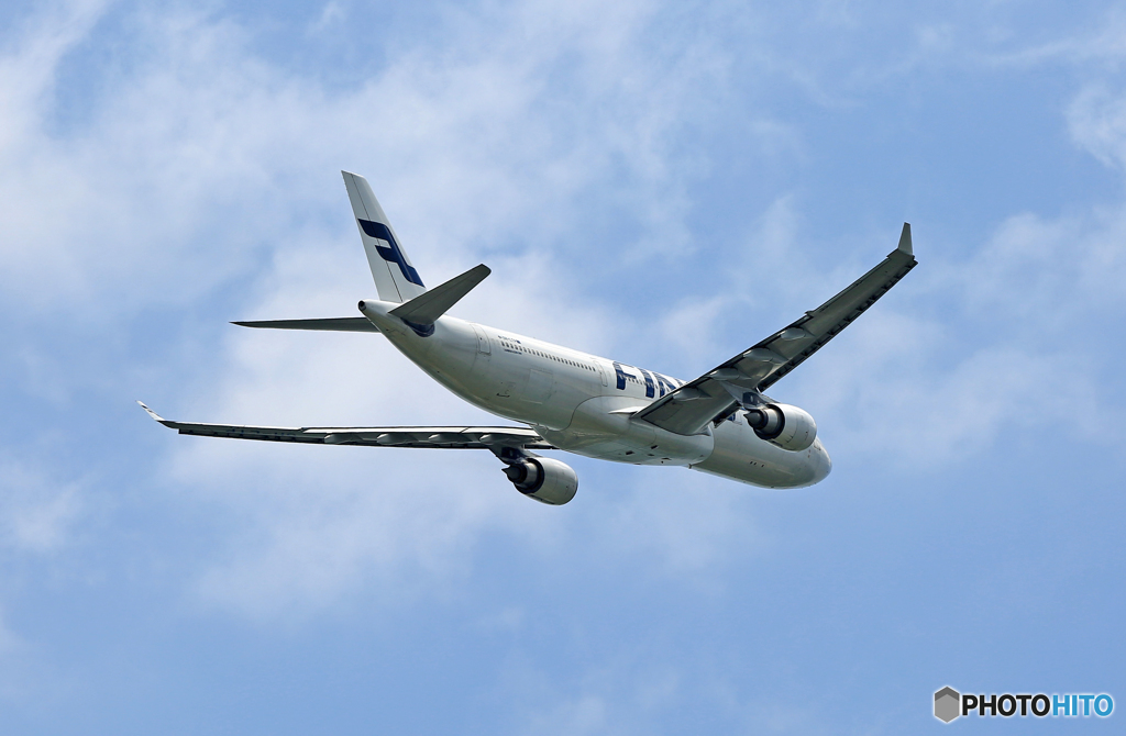 離陸 Finnair A330-200 OH-LTP