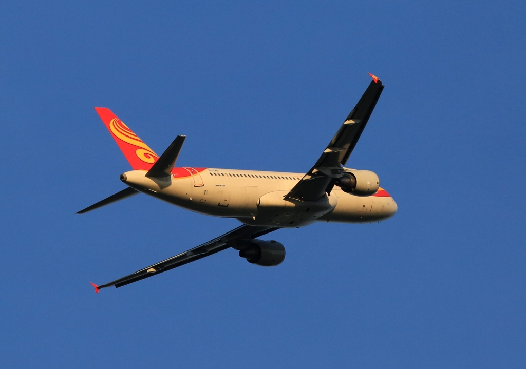 Hong Kong Ex. A320-214  出発　