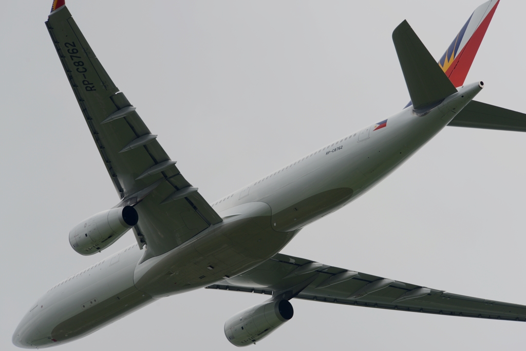 離陸（19）Philippines A330-343