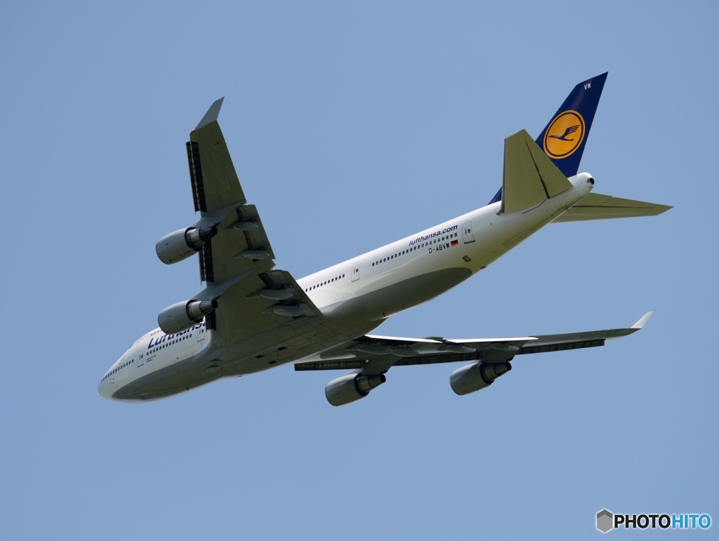 離陸　Lufthansa 747-430