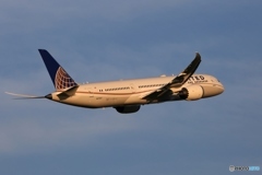 UNITED 787-9  出発　