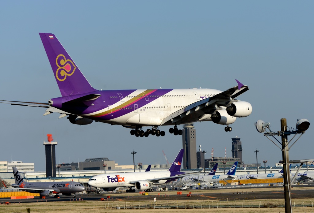 THAI A380-841 着陸