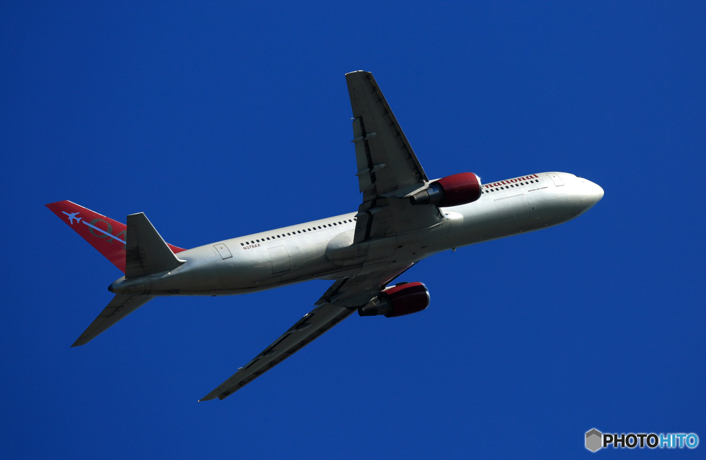 ☮Omni Air International B767-33A N378AX