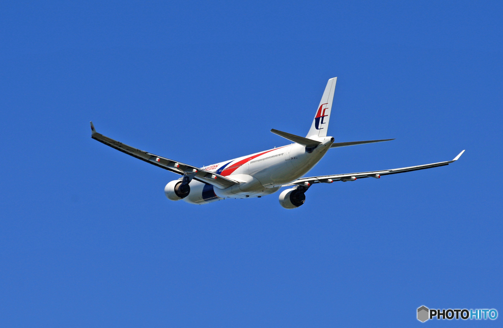 [青空]　MalaysiaA330-323 9M-MTJ