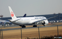 出発  JAL 787-9 JA866J