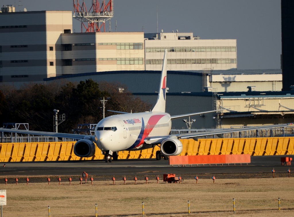 ﾏﾚｰｼｱ　737-8H6 出発