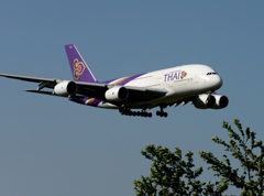 到着　THAI A380-841 