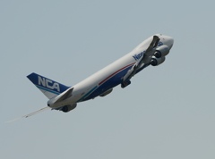 NCA 747-8F 離陸