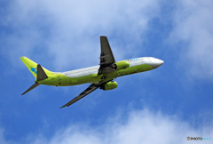 離陸 JIN AIR 737-86N HL7564