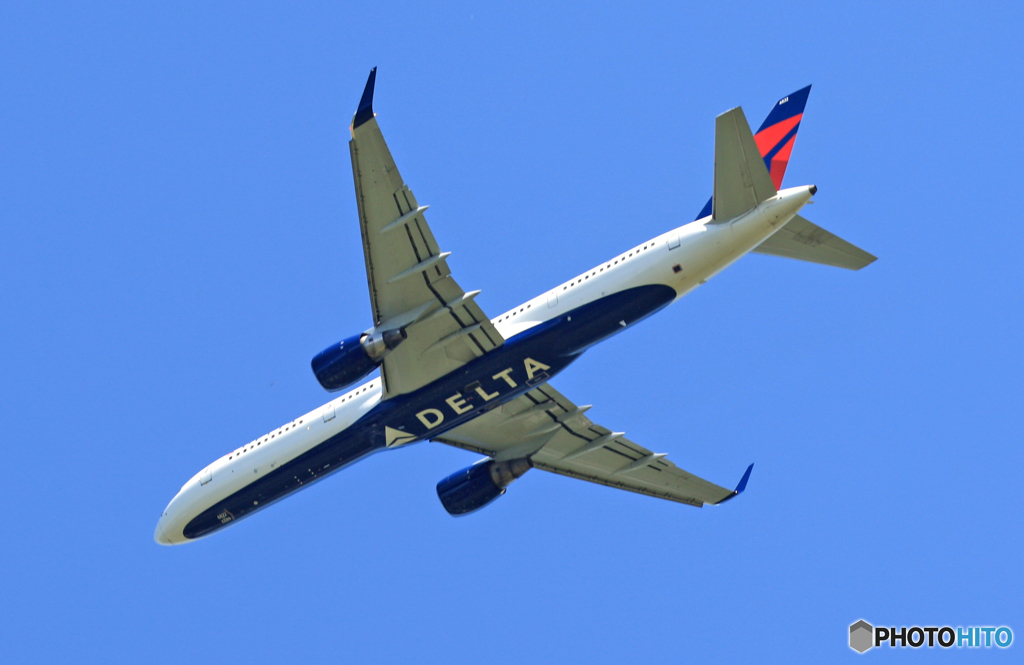 [青い空]  DELTA 767 出発