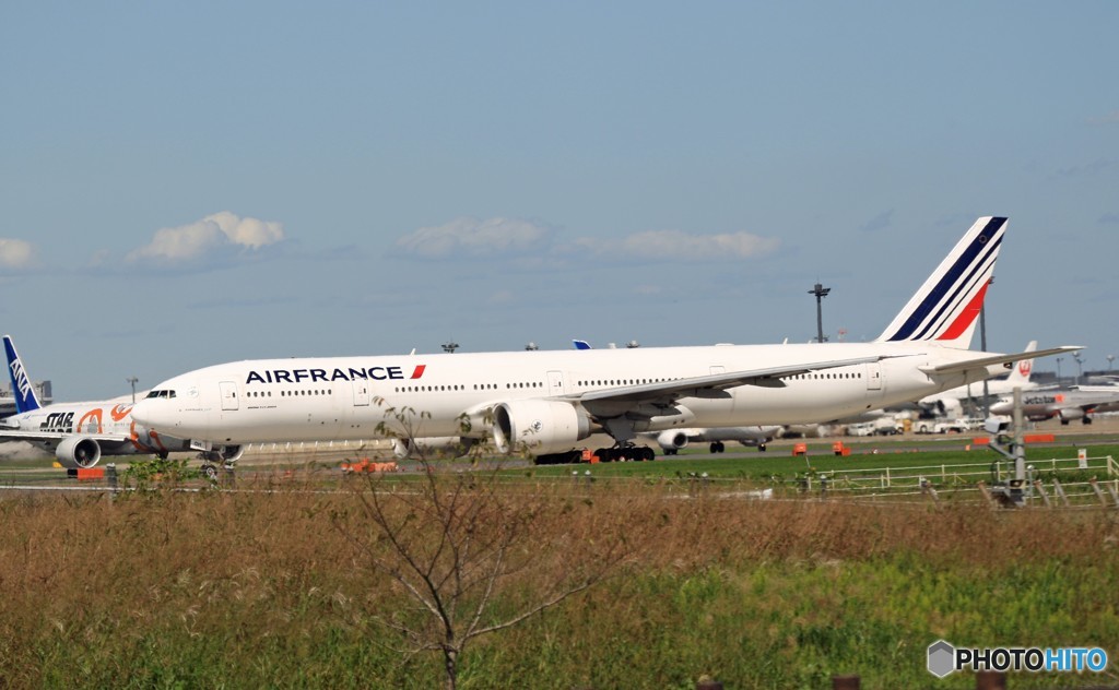 出発 AIR FRANCE　777-328　F-GSQV