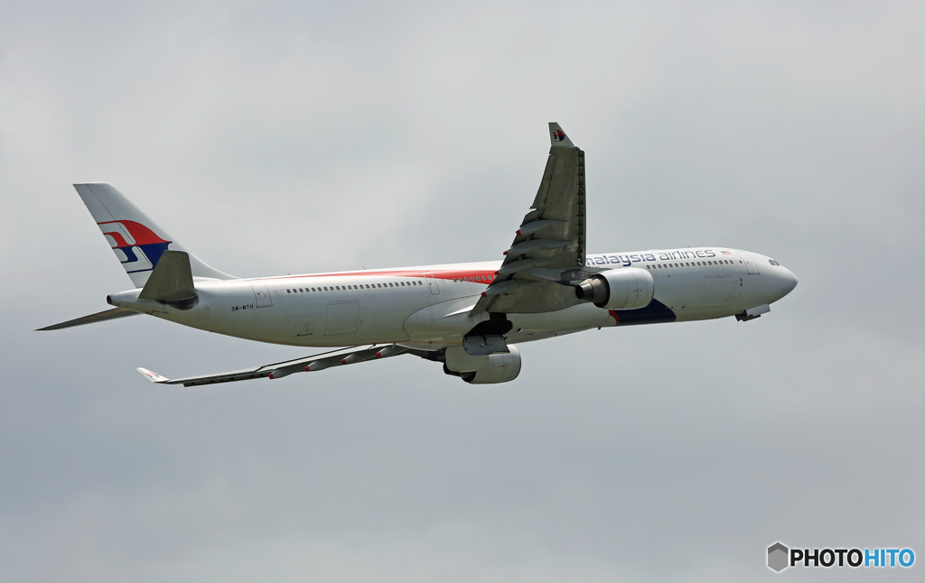 出発 Mlaysia A330-323 9M-MTH