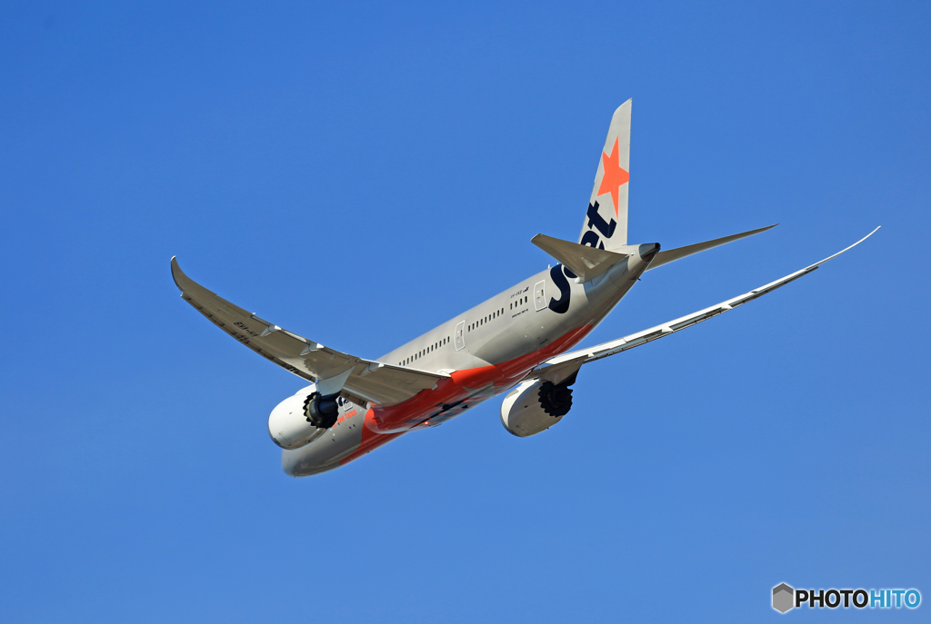 「青い空」 Jetstar 787-8 VH-VKB 飛行