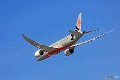 「青い空」 Jetstar 787-8 VH-VKB 飛行