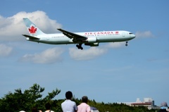 AIR CANADA 767-375 到着　