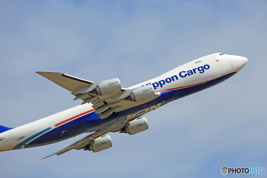 Takeoff :N✈C✈A 747-8KZF JA18KZ 