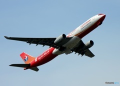 中国東方 A330-300 飛び立ち　