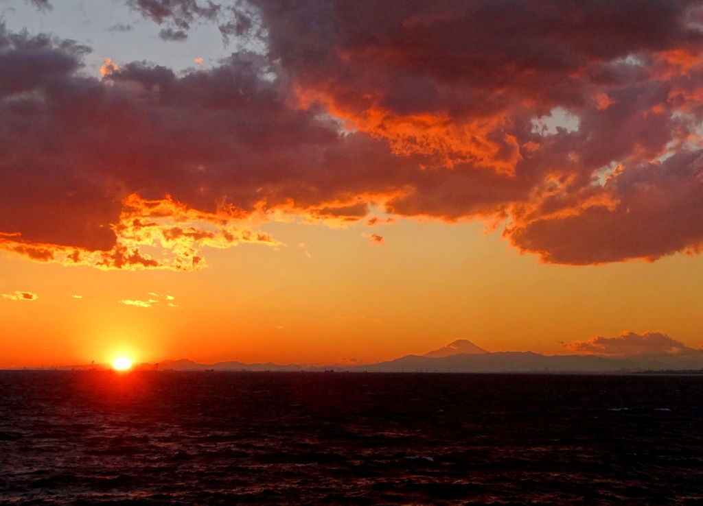 ごく普通の夕焼けです