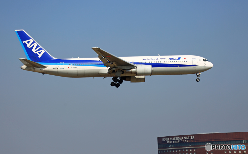 ANA 767-381 JA613A 到着 