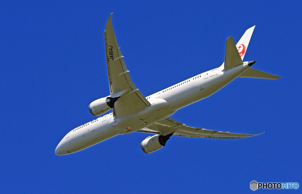 離陸 JAL 787-9 JA864J