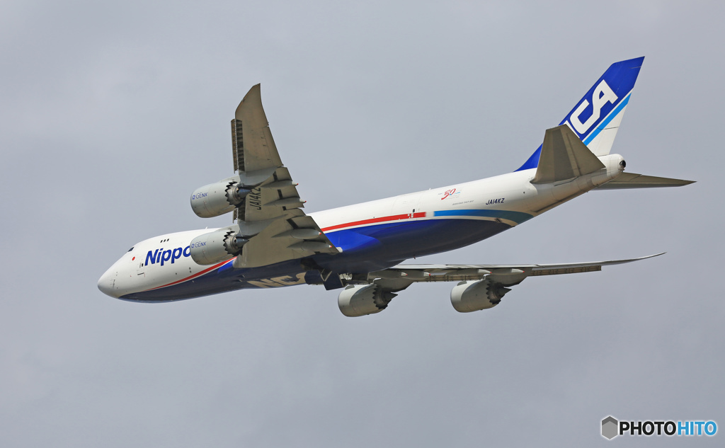 飛び立ち　NCA 747-8KZF JA14KZ